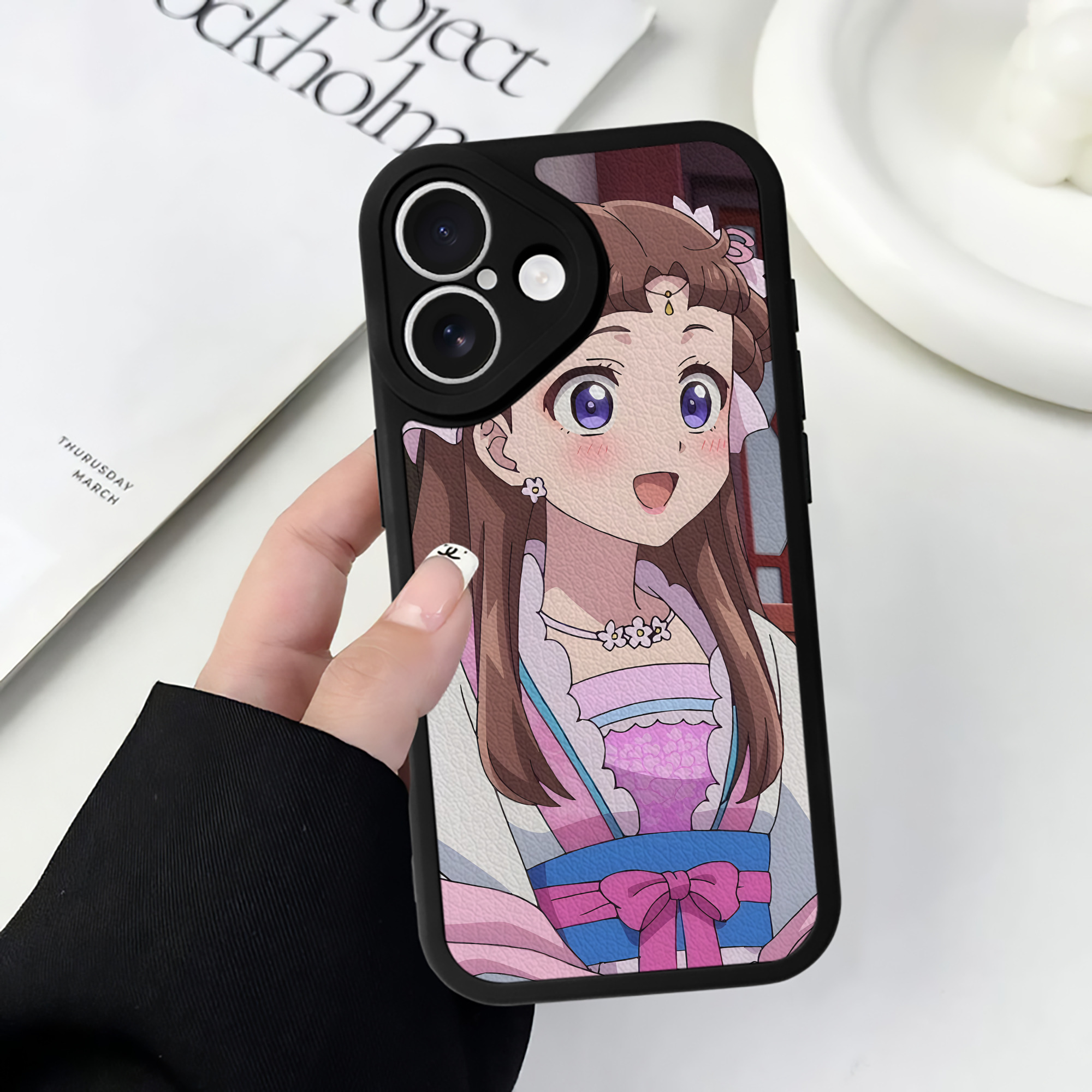 薬屋のひとりごと The Apothecary Diaries 【iPhone 16シリーズ対応】シリコンスマホケース（レザー調） 材質：シリコン